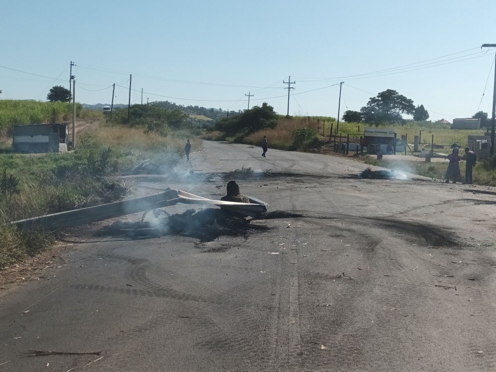 LOOK: Chieftaincy dispute in minerals-rich KZN community flares up ...