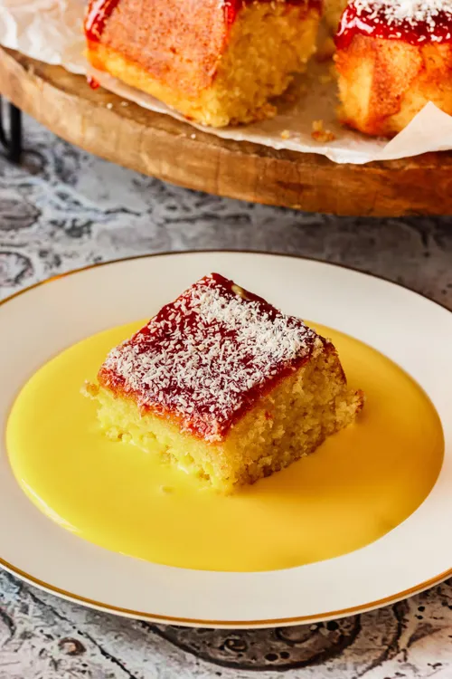 Coconut Jam Cake: a delightful treat for all occasions