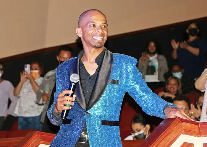 25 years on stage: Celebrate milestone with Mujahid