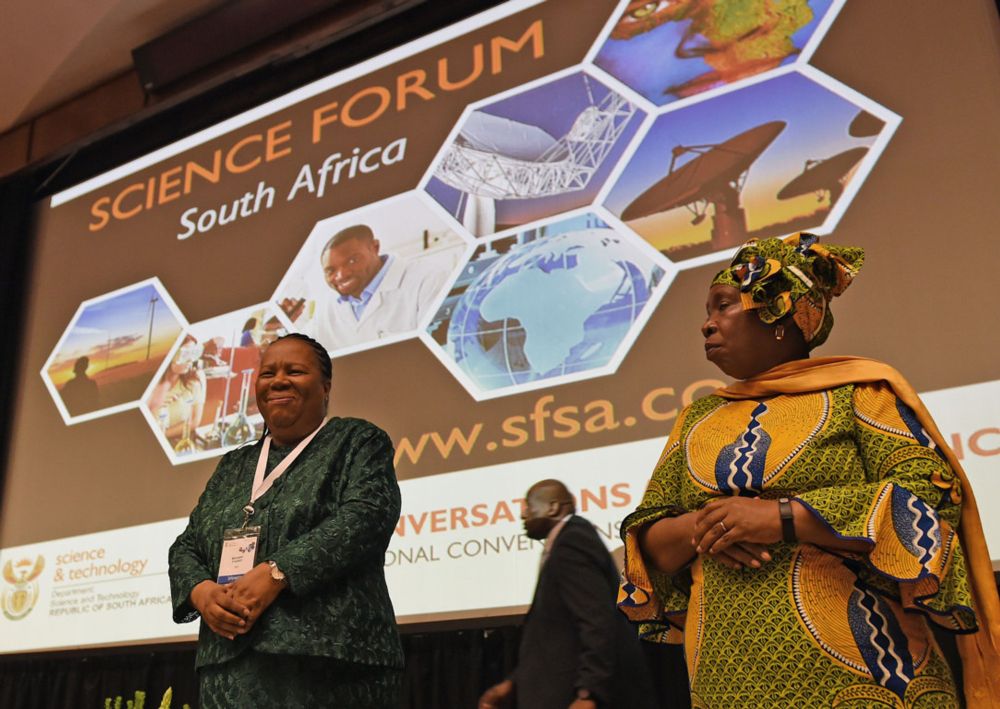 PICS: Science Forum SA opens