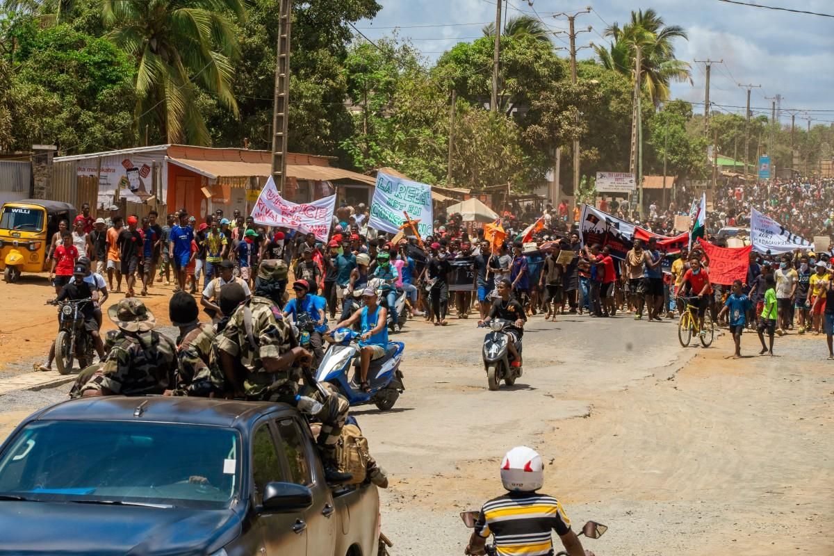 France in Madagascar: from soft power to organising protests