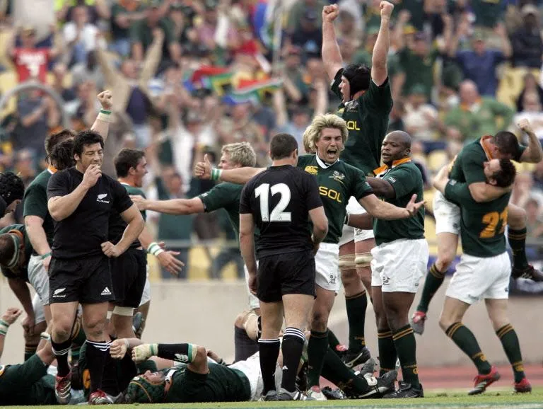 Flowerbeds and fisticuffs: The untold aftermath of the Springboks’ 2006 All Black stunner