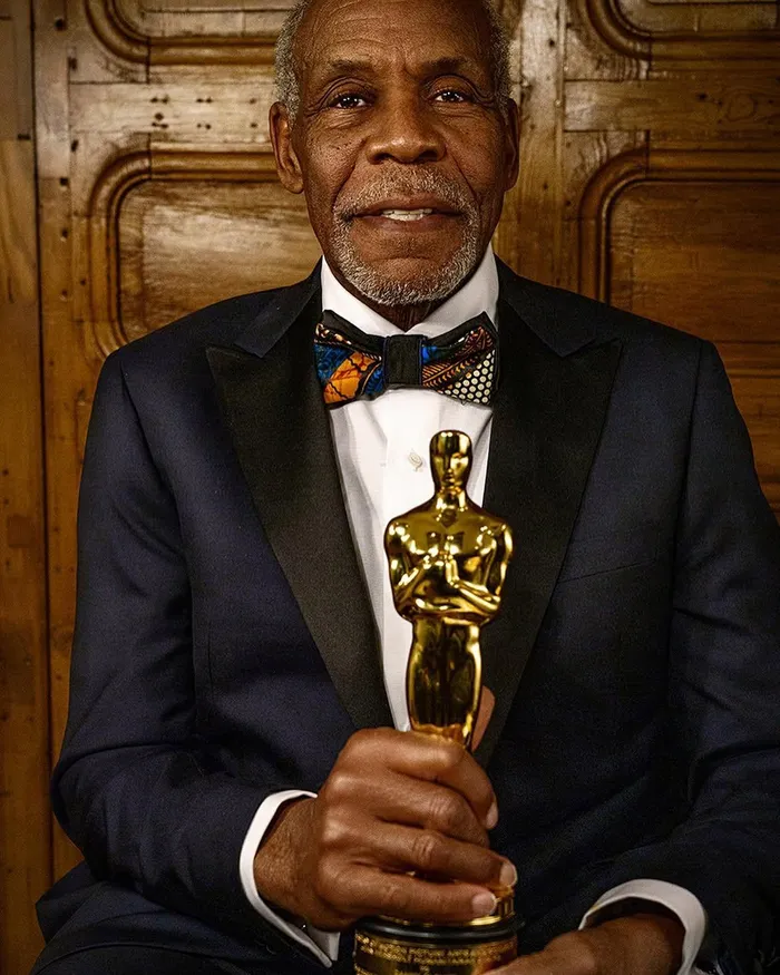 Backed by family, Danny Glover steps into the spotlight to break Alzheimer’s stigmas.