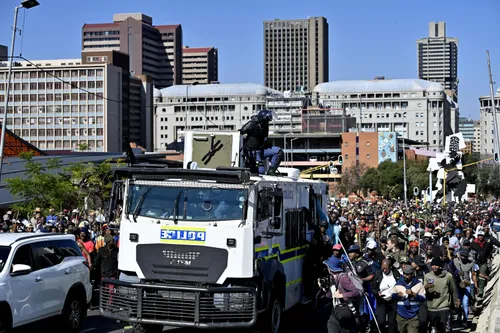 Top police official warns of political violence