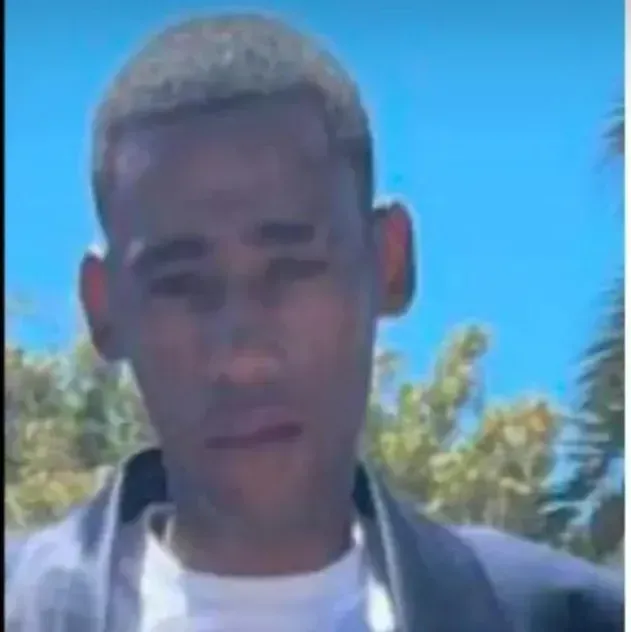 Clinton Fortuin, 25.