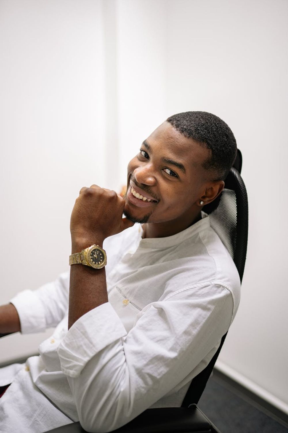 man dressed in gold Men's Satin Dress Shirt main image 0
