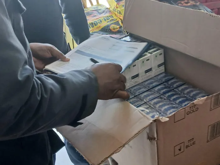 The Northern Cape Police reported that Illicit cigarettes valued at approximately R390,000 were seized  during a roadblock. 