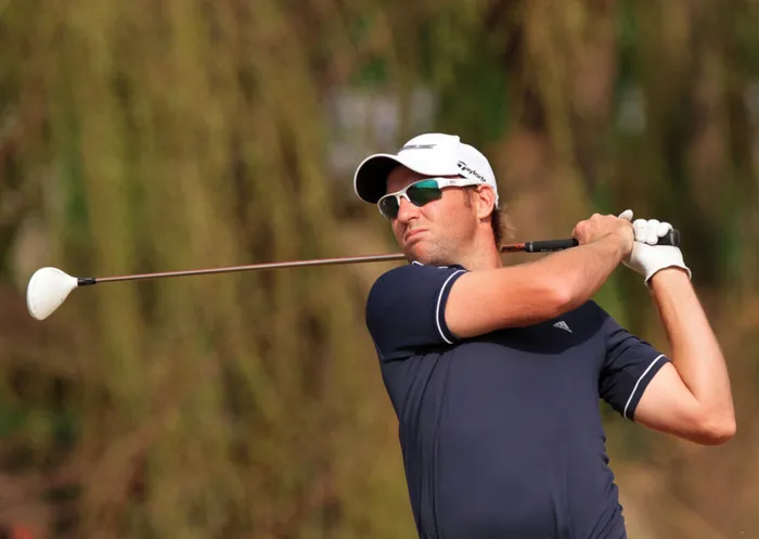 Rowe takes lead in Parys