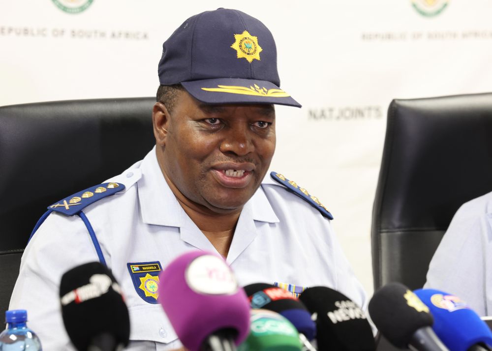 General Masemola summoned: 'They become co-responsible for corruption'