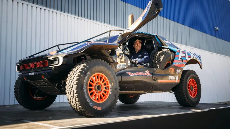 Dakar legend Nani Roma and his ferocious Raptor get hero's welcome at Ford SA plant