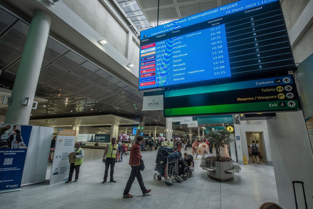 Hawks arrest four over alleged recruitment of South Africans for Russian military