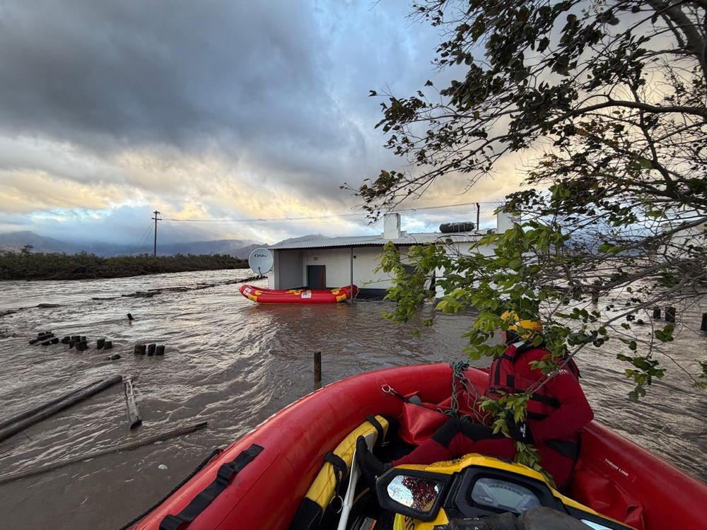 Tragedy strikes Kleinmond: Three farm workers lose their lives in devastating floods