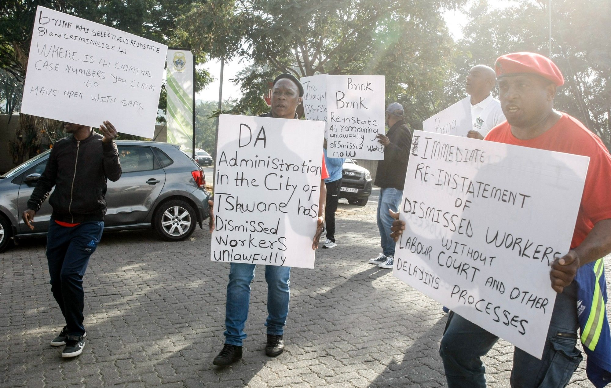 Fired municipal workers in ‘unprotected strike’ want to be reinstated