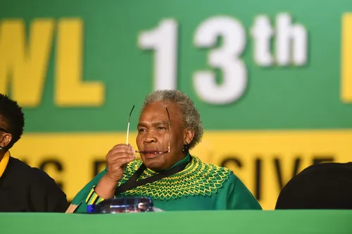 ANC Women’s League places Sisisi Tolashe on leave pending ANC disciplinary process