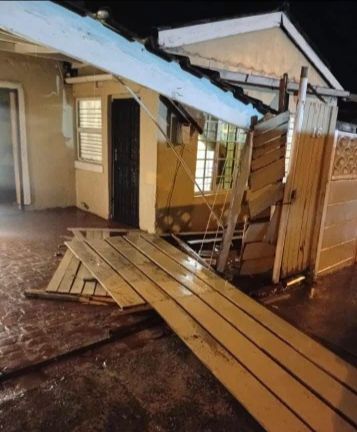 Powerful winds damage about 50 structures in Mitchells Plain - IOL