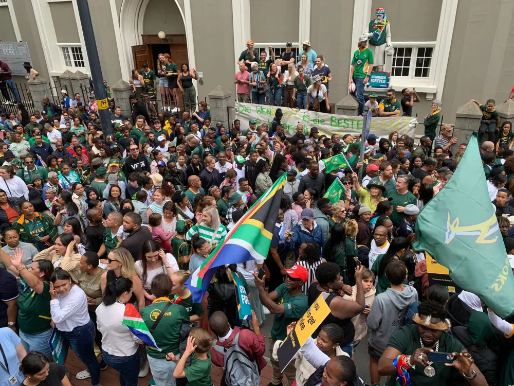LIVE BLOG: WATCH: It’s Cape Town’s turn to welcome Springboks’ victory ...