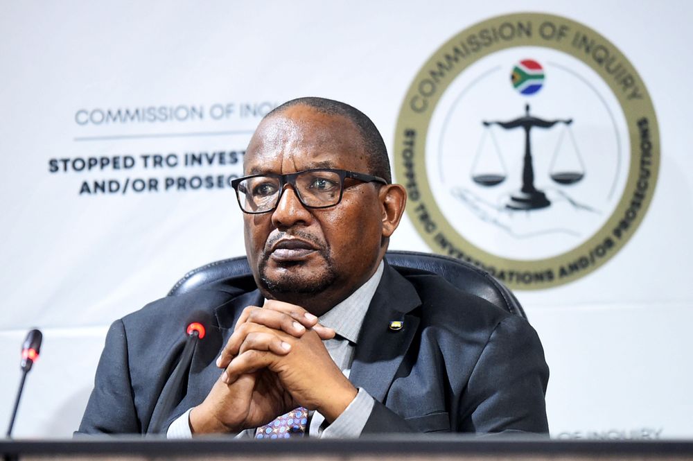 Vusi Pikoli beschuldigt Selebi, Nqakula und Mabandla, TRC-Ermittlungen ...