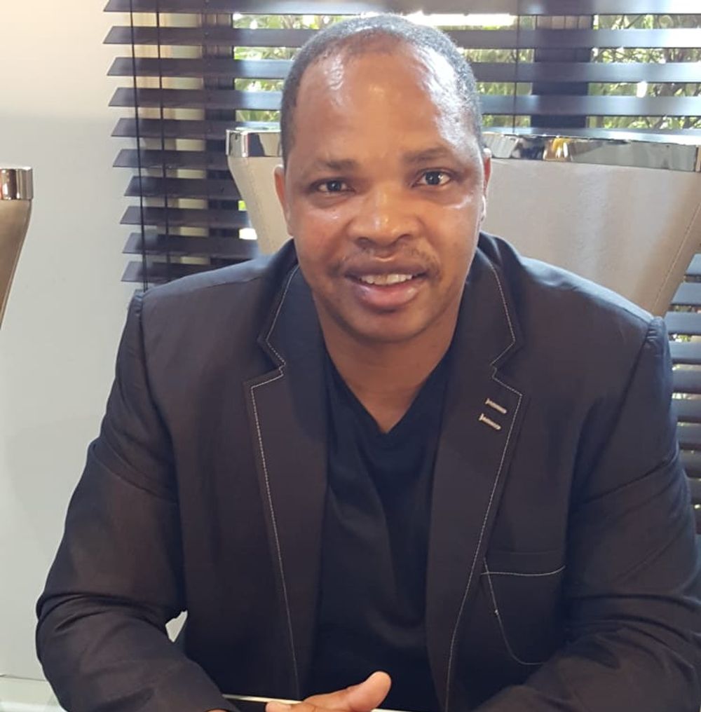 Former SABC Sport presenter Owen Ndlovu found dead after hijacking and kidnapping - IOL