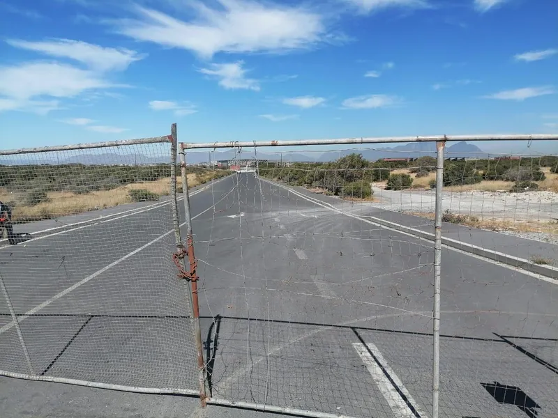 Tensions rise at MyCiTi bus depot as Khayelitsha residents demand local contracts