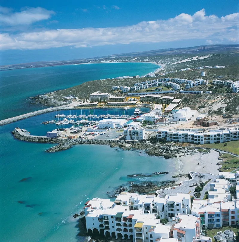 Scammed holidaymakers fight for refunds from fraudulent accommodation service