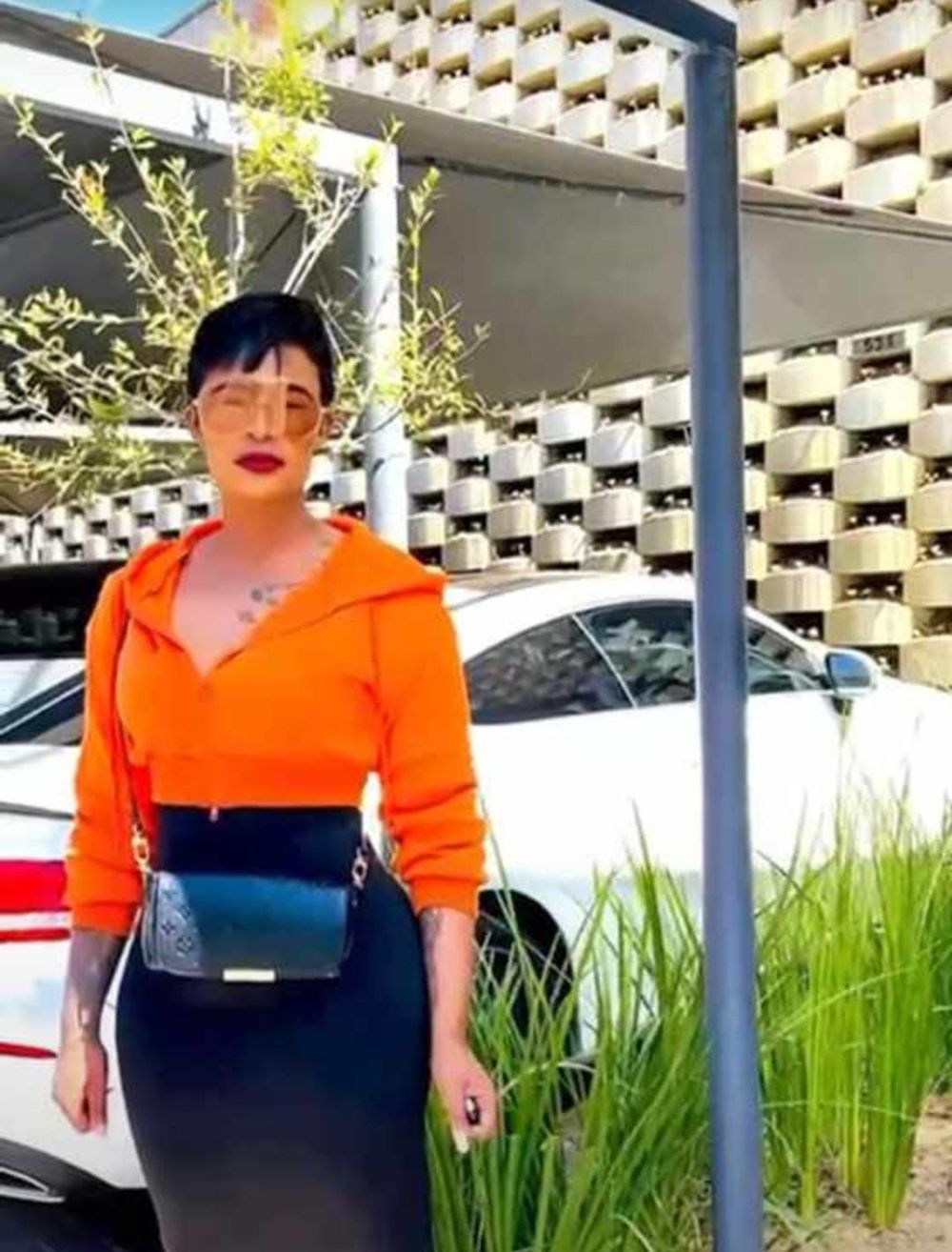 Reunion: Daughter of alleged romance scam fixer ‘Linky’ arrested by Hawks, joins mom at Sun City