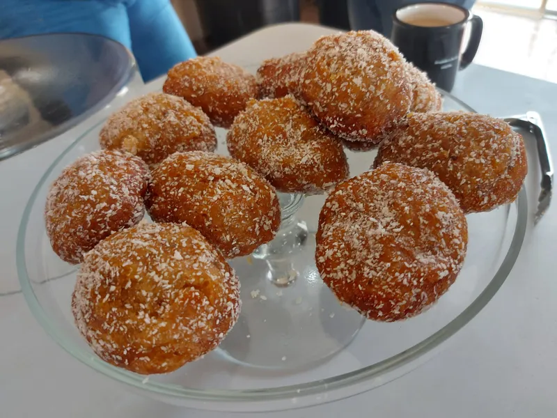 R800 000 fine looms for koesister and vetkoek home bakers in Cape Town