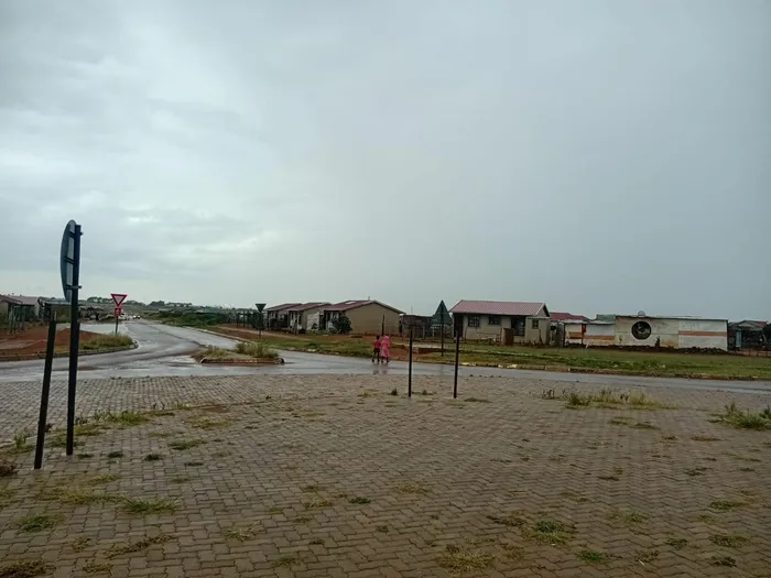 The Matlosana Catalytic Project in the North West is on the brink of collapse as the contractor and government are at loggerheads over payments and the cancellation of the contract. 