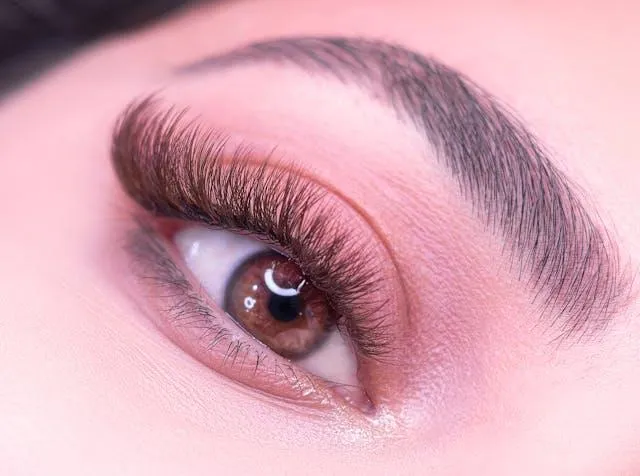 Why eyebrow restoration is taking the beauty world by storm