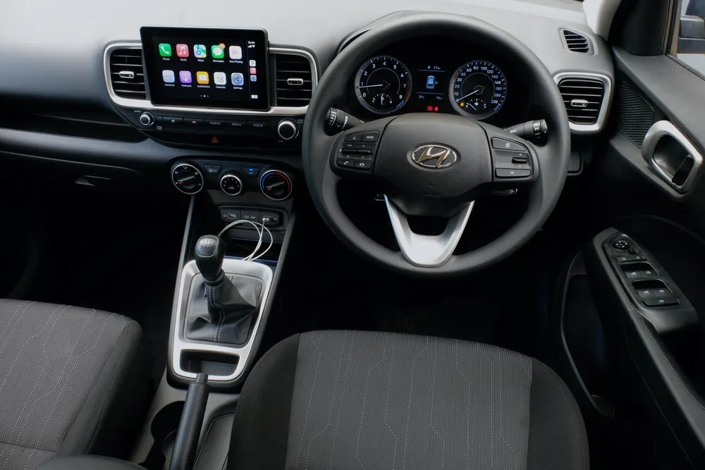 Hyundai Venue 1.2 Motion interior
