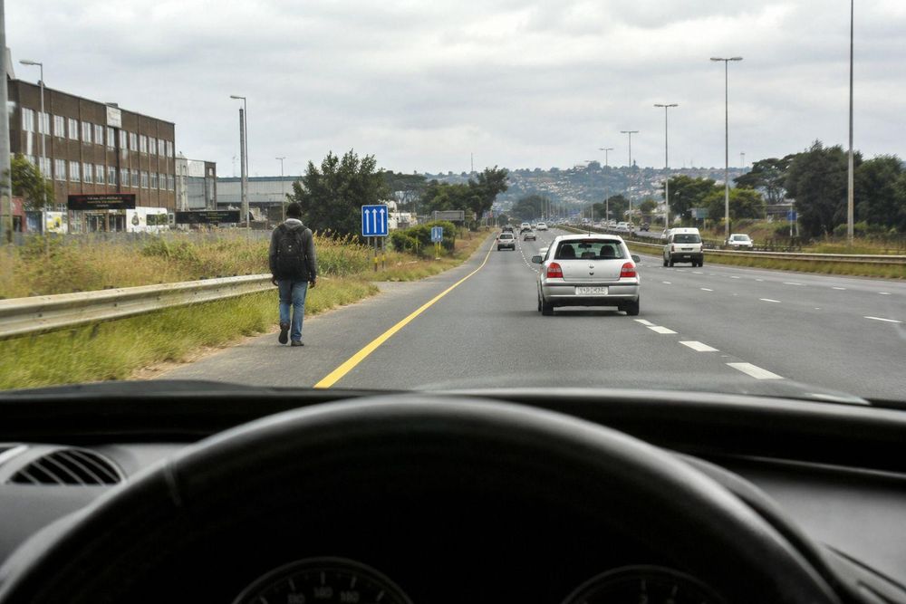Hidden in plain sight: Study shows drivers miss obvious road dangers