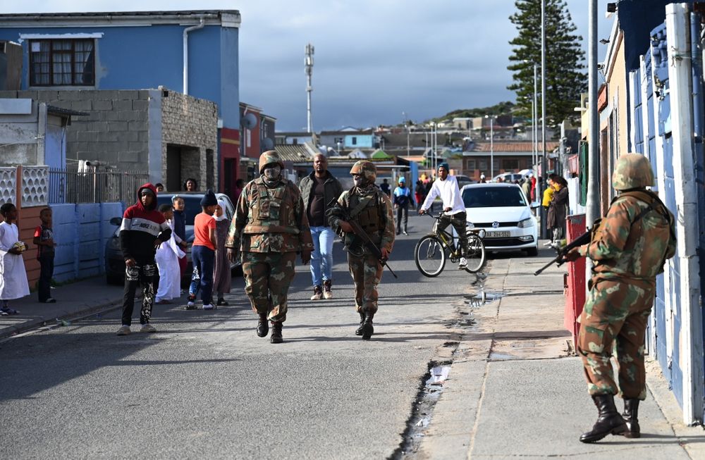 Military deployment under fire: 'We haven't dismantled any gangs ...