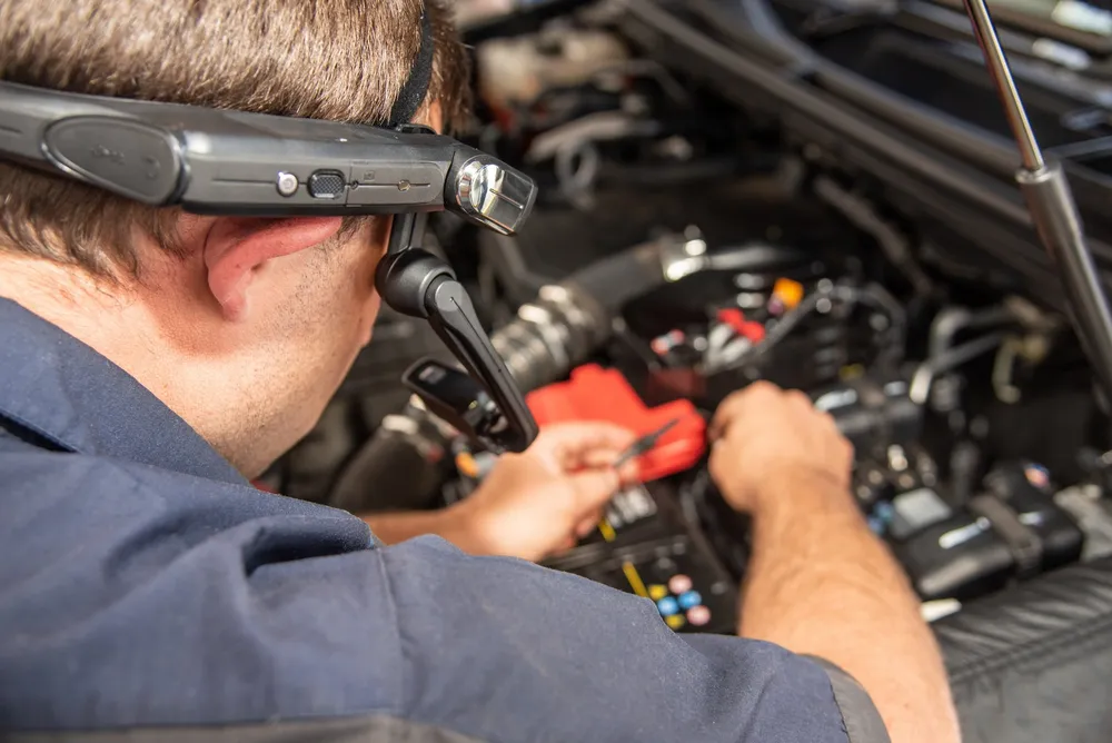 Every Ford dealership in South Africa will have a headset to expedite repairs.