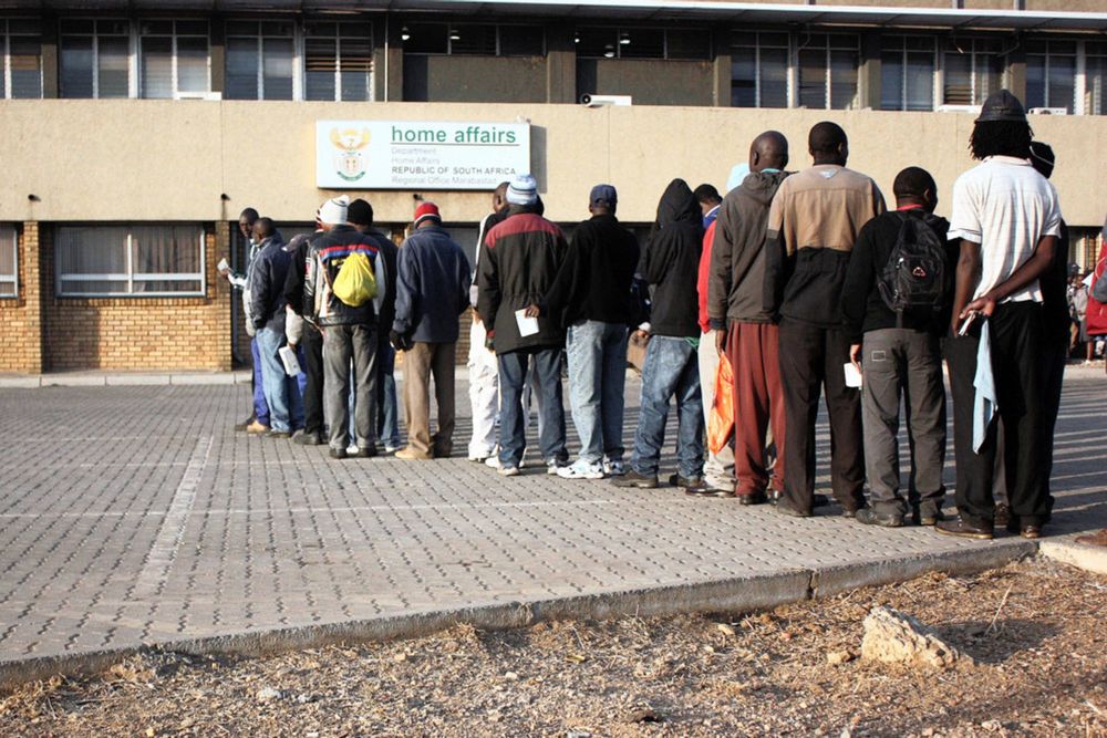 Home Affairs fait volte-face sur la directive concernant les demandes d'asile