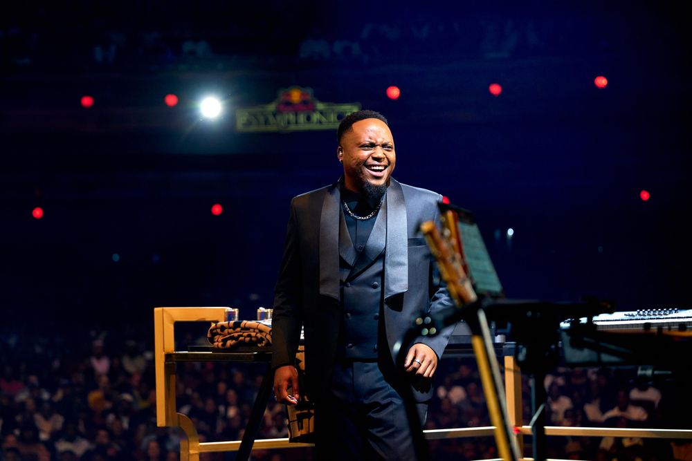 Kelvin Momo dominates Spotify and Apple Music in 2025