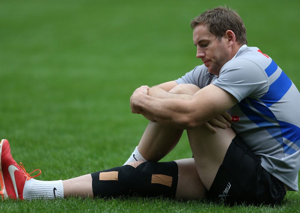James, Hewitt included in Sharks side