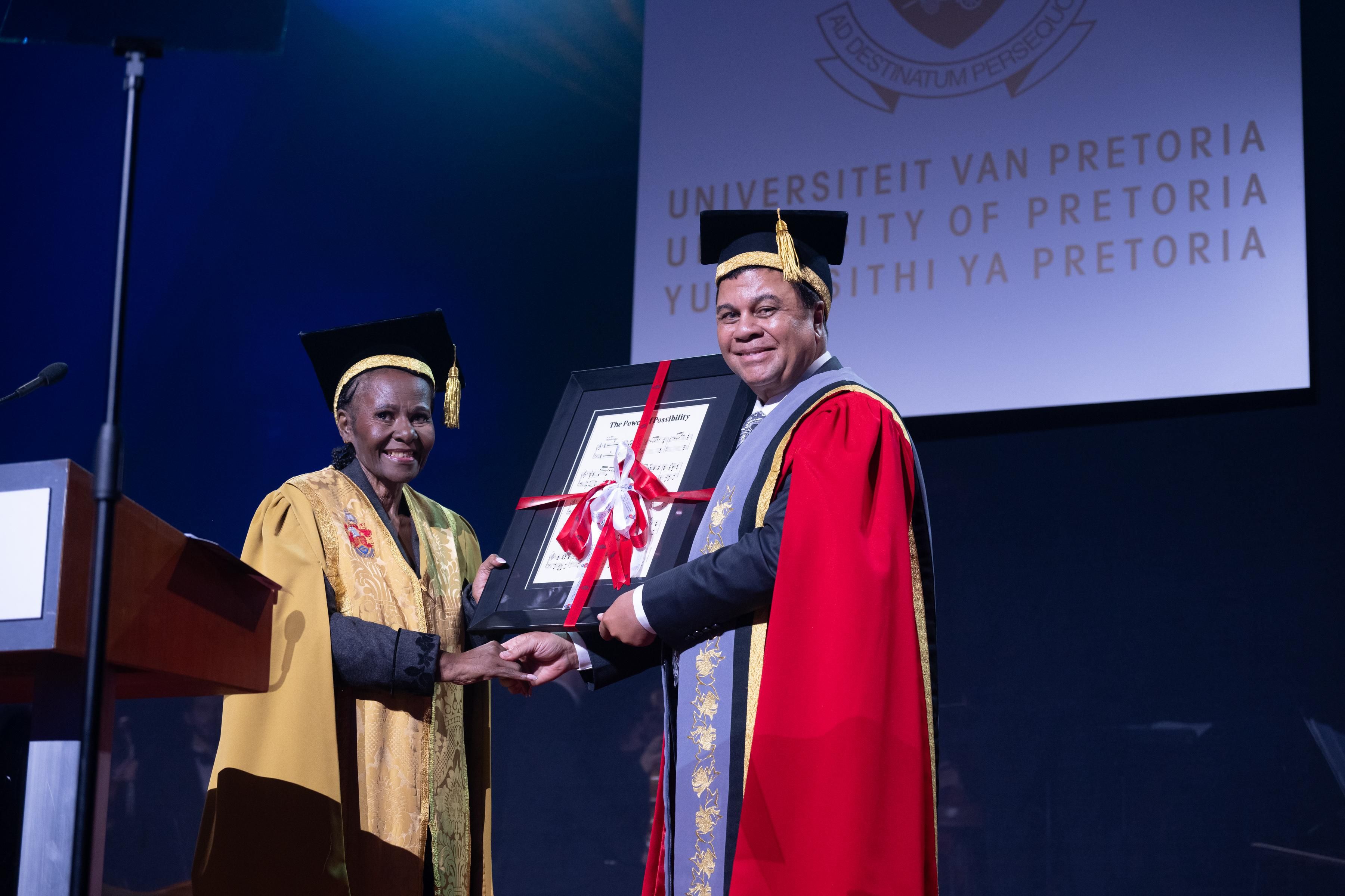 Professor Francis Petersen inaugurated as the 14th Vice-Chancellor of