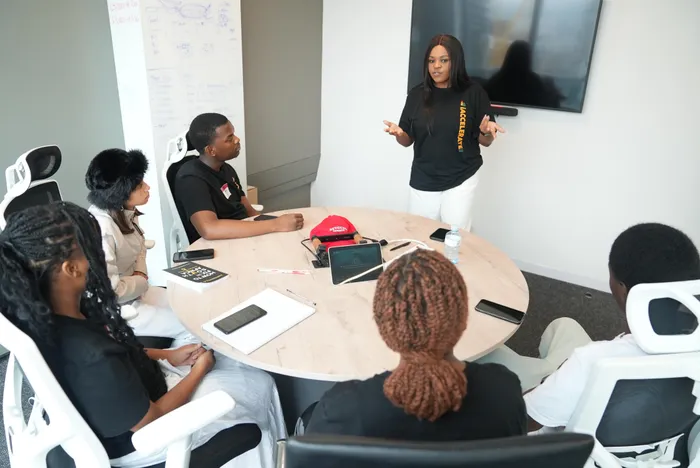 iAccelerate SA Programme rejects pure theory in favour of a highly practical learning structure centred around four core pillars: ideation, innovation, initiation, and iteration.