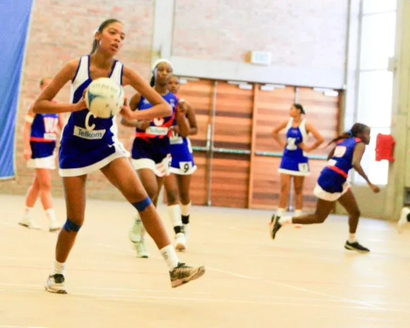 Star netballer named best centre court player at national championships