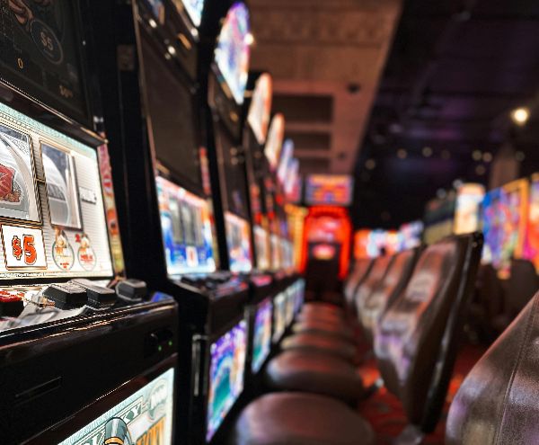 Surge in South African gambling: Economic pressures and youth vulnerability