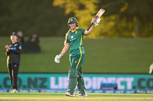 Mandla Mashimbyi calls on Proteas Women's batters to convert starts into hundreds