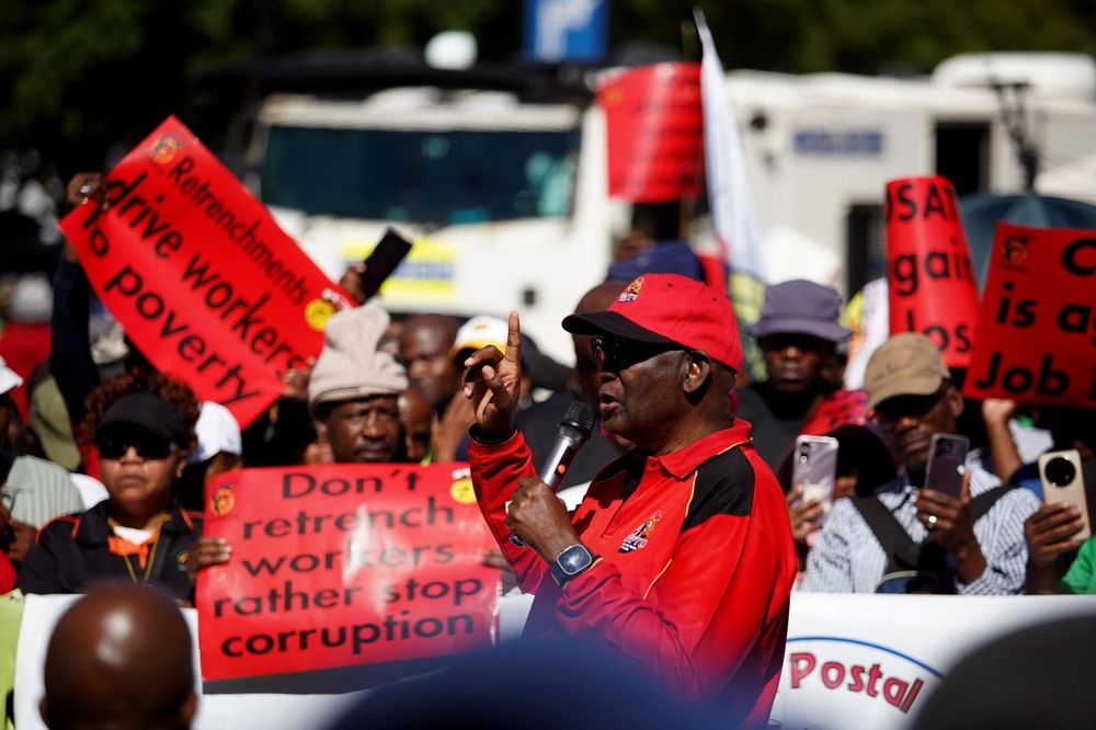 SA Post Office workers demand salary increases and job security