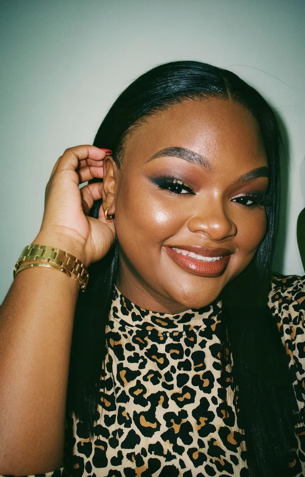 Grace Mondlana’s viral exam care package has South Africans deep in their feelings