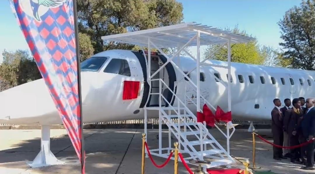 Airlink jet donation to Rhodesfield School takes aviation learning to new ...