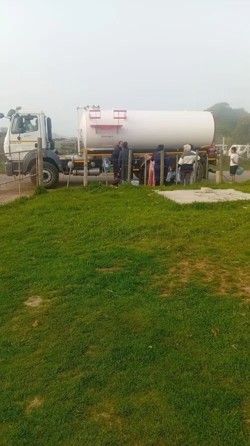 Macassar communities demand answers after repeated pipe bursts leave taps dry