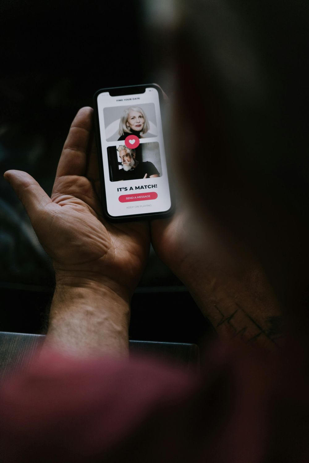 Tired of ghosting? 4 ways to make your dating profile unforgettable