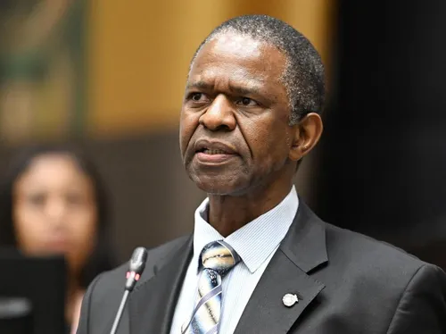 Tobacco Bill: Dhlomo calls for harm reduction approach
