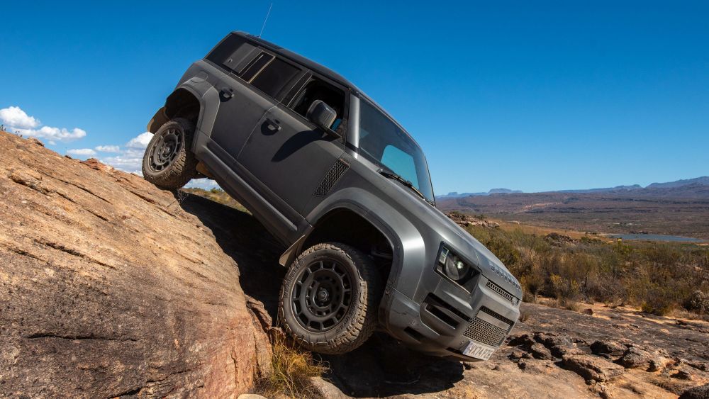 Extreme adventure drive shows Land Rover’s new Defender Octa is off the ...