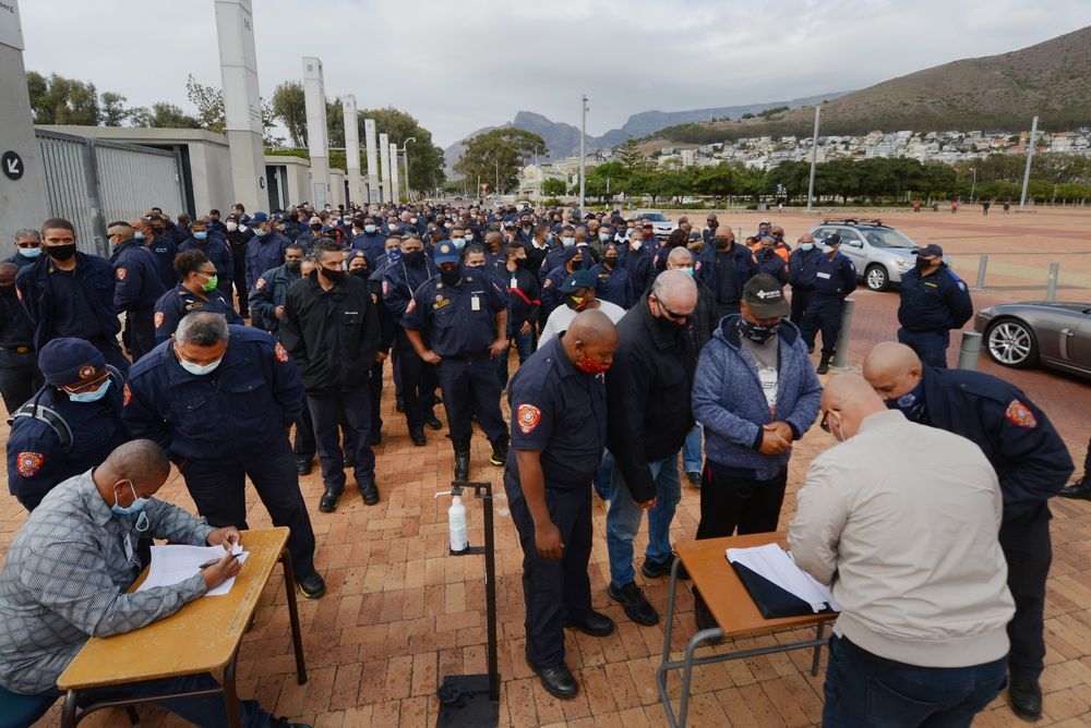 City can end firefighters’ strife by suspending apartheid-era agreement