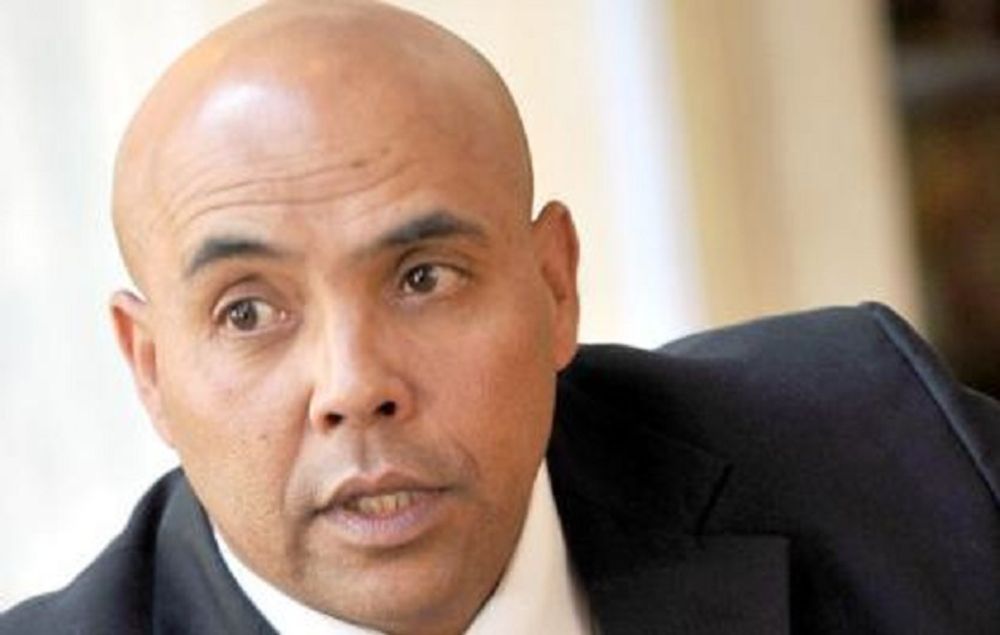 Apartheid police plot claims in top cop's lawsuit