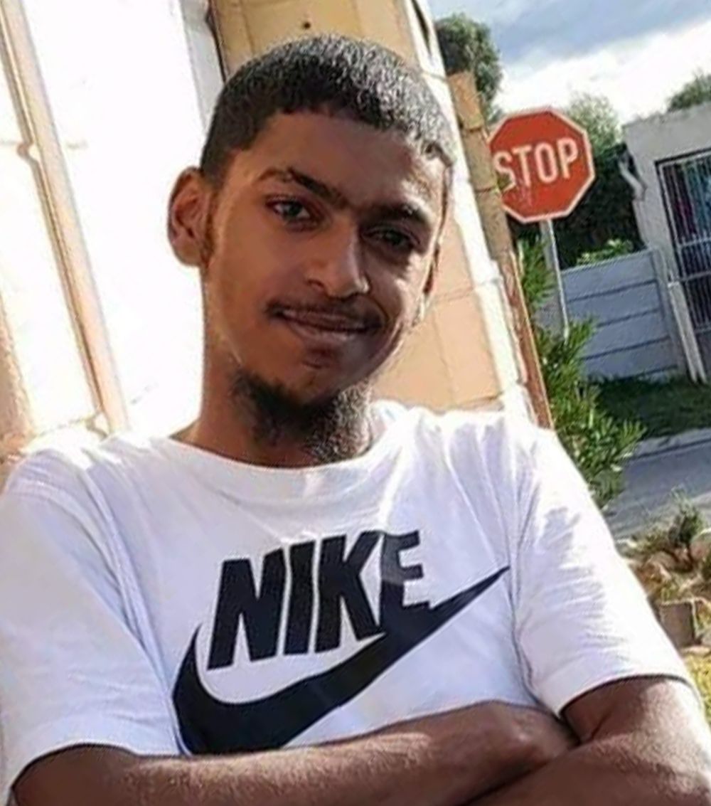 man-stuck-without-petrol-dead